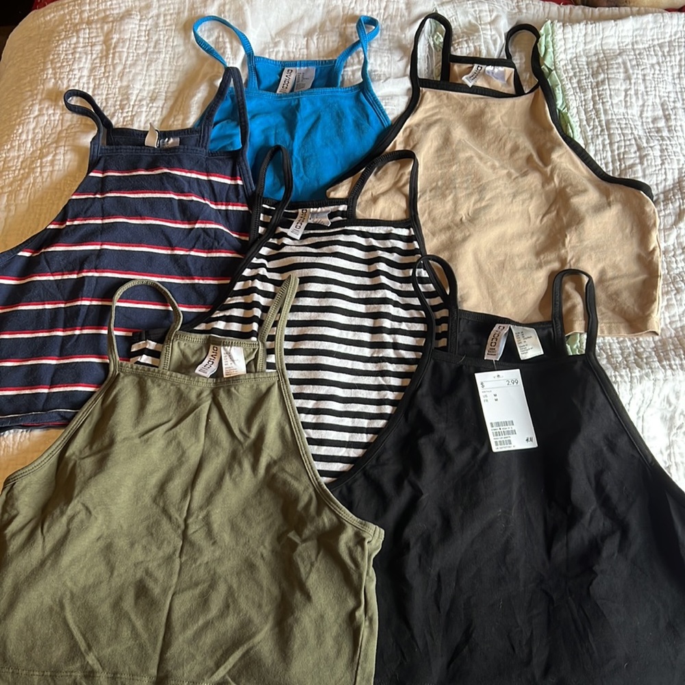 Y2K Seven H&M Cropped Tanks!